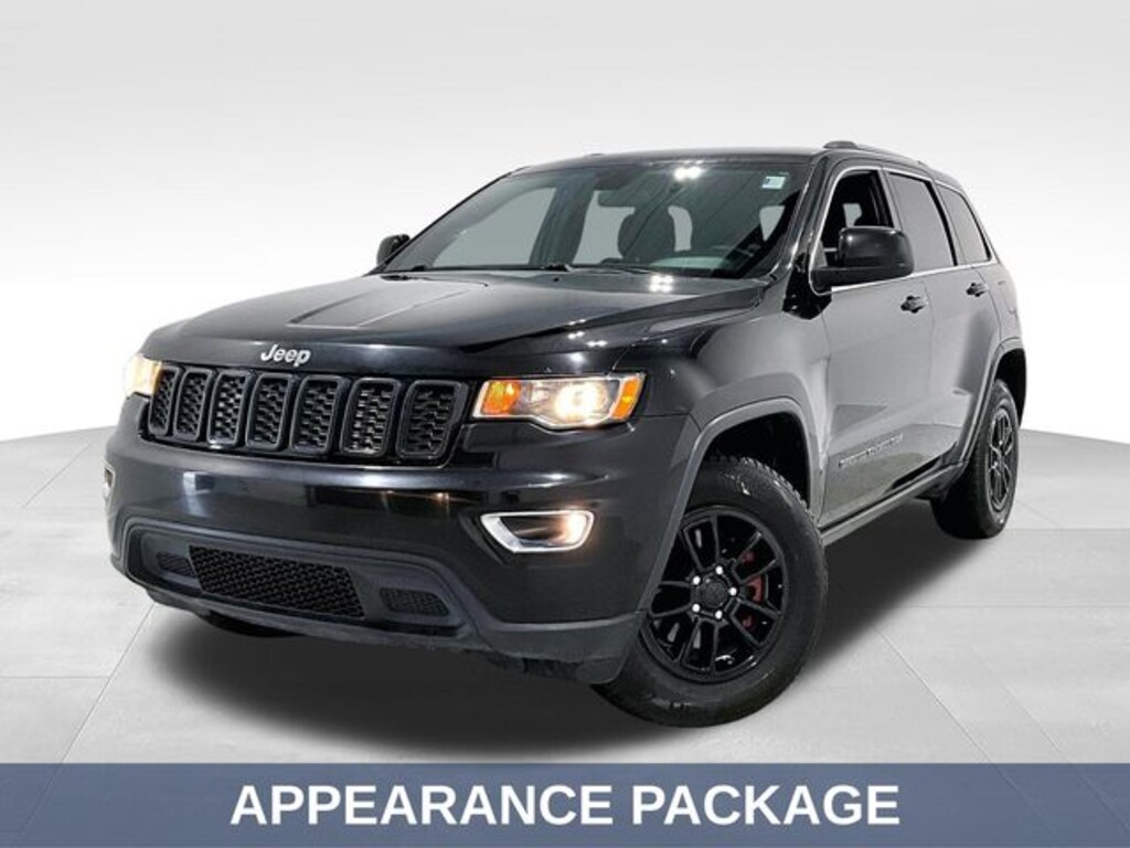 Used 2020 Jeep Grand Cherokee Laredo SUV