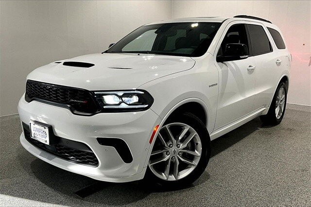 2025 Dodge Durango R/T Plus photo 3