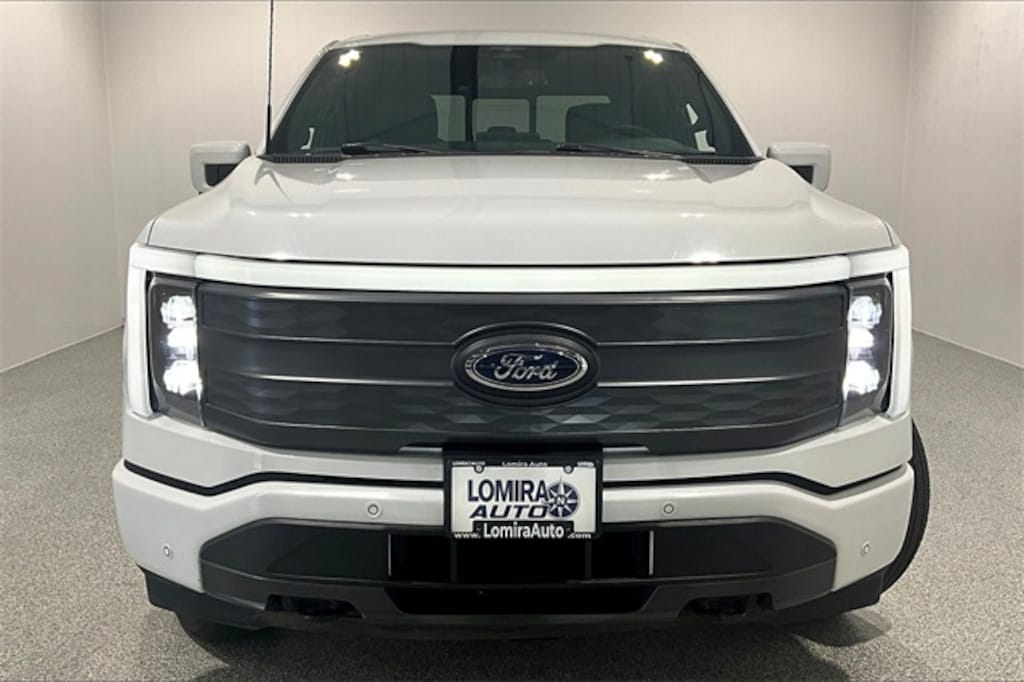 Used 2023 Ford F-150 Lightning Lariat Truck SuperCrew Cab