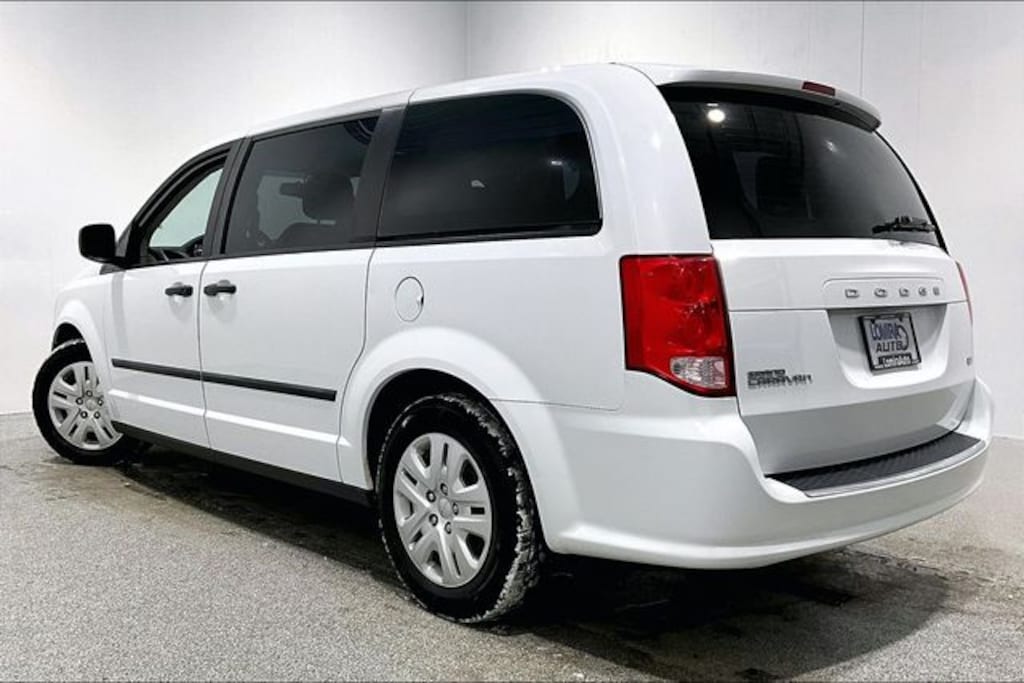Used 2017 Dodge Grand Caravan SE Van