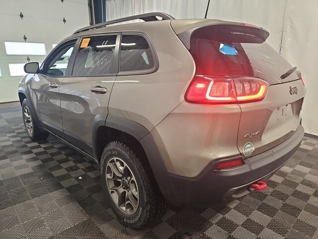 2020 Jeep Cherokee Trailhawk photo 3
