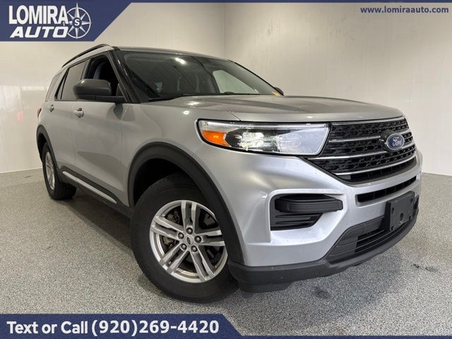 2022 Ford Explorer XLT 4WD's photo