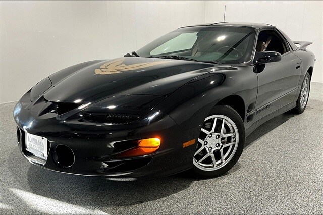 2002 Pontiac Firebird TRANS AM photo 3