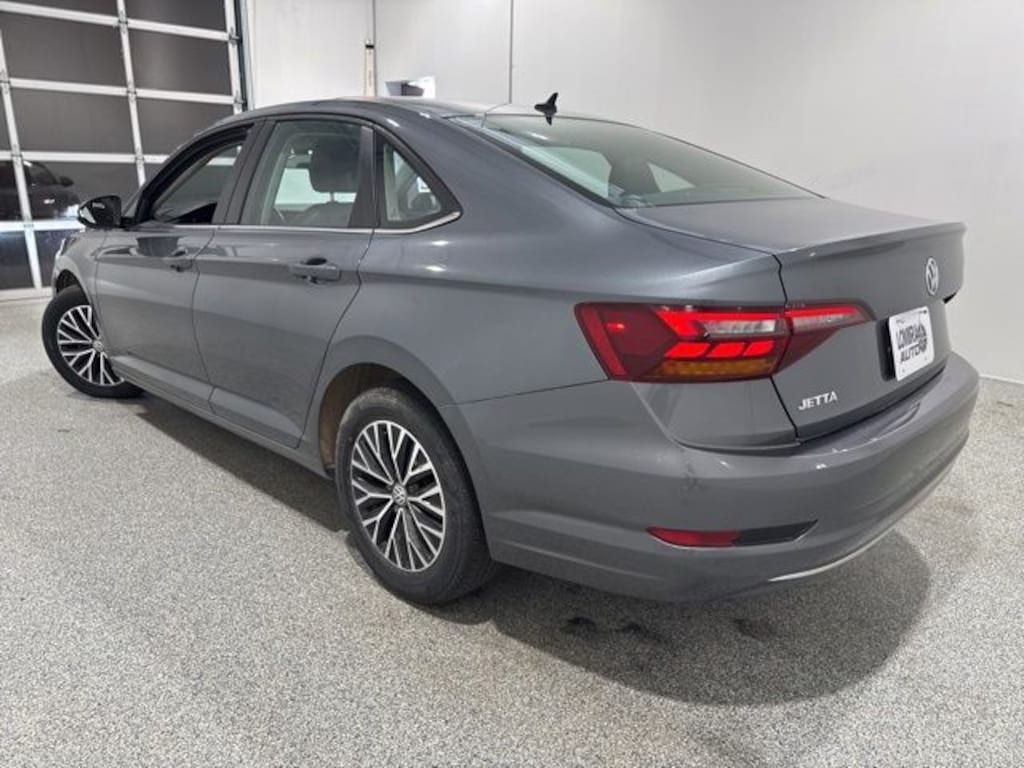 Used 2019 Volkswagen Jetta 1.4T SE Sedan