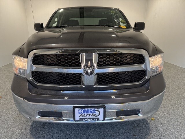 2023 Ram 1500 Classic SLT photo 2