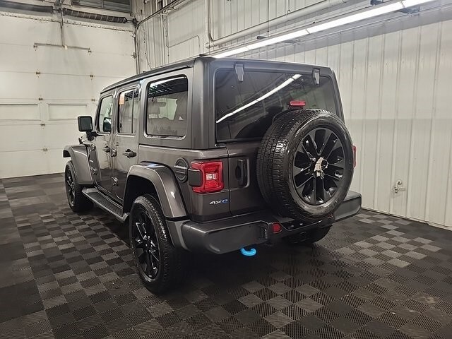 2022 Jeep Wrangler Unlimited Sahara 4xe photo 3
