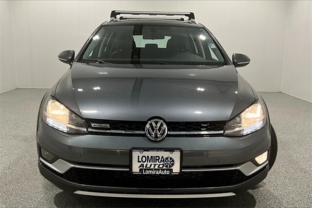 2019 Volkswagen Golf Alltrack TSI S 4Motion photo 2