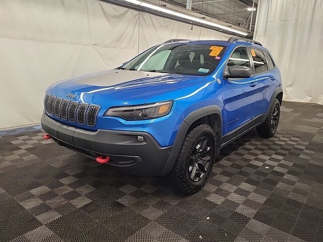 2021 Jeep Cherokee Trailhawk photo 3