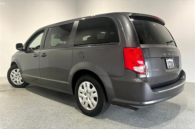 2018 Dodge Grand Caravan SE photo 4