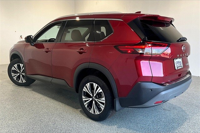 2021 Nissan Rogue SV photo 4