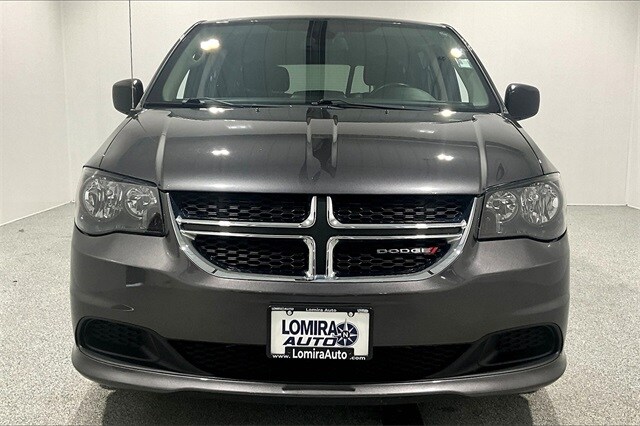 2018 Dodge Grand Caravan SE photo 2