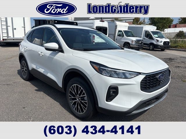 2025 Ford Escape PHEV