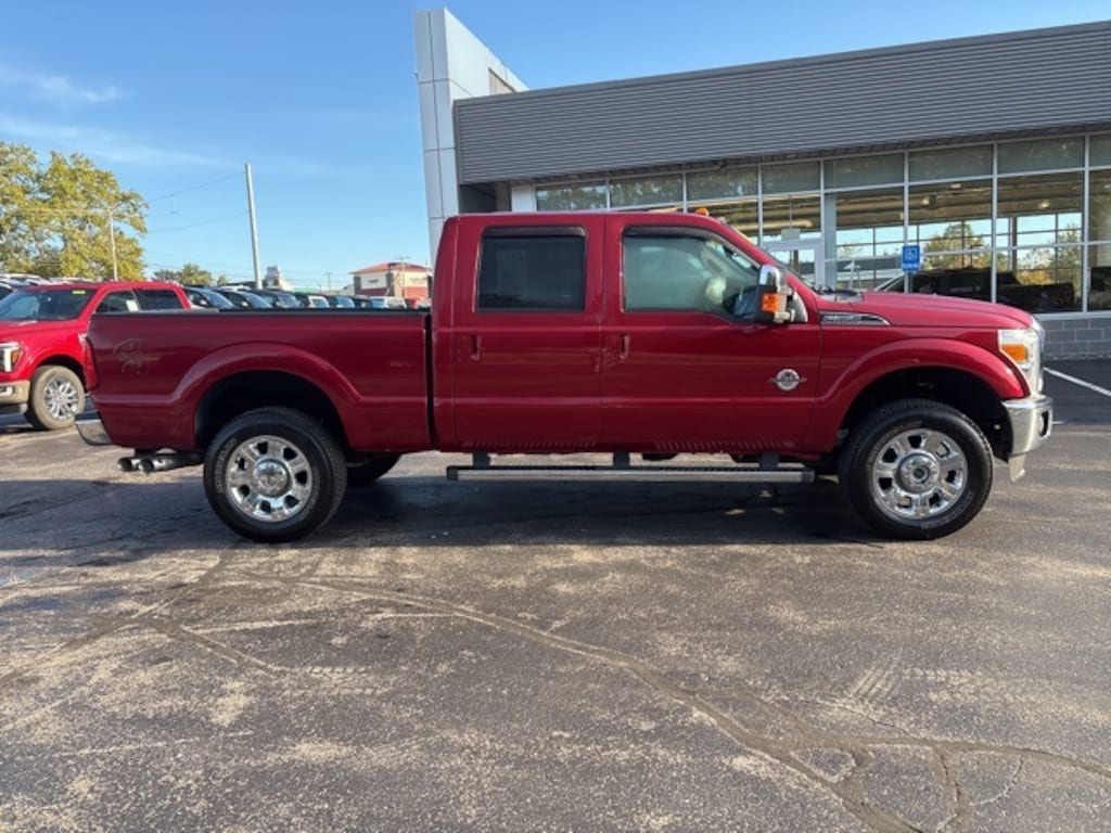 Used 2016 Ford F-350 Lariat Truck Crew Cab