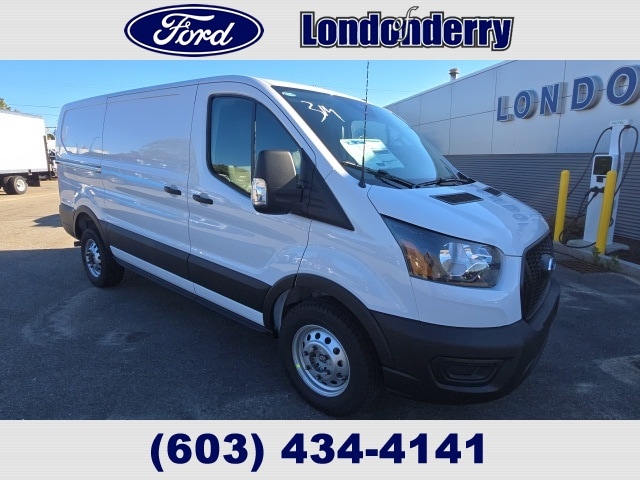 2025 Ford Transit Van Base's photo