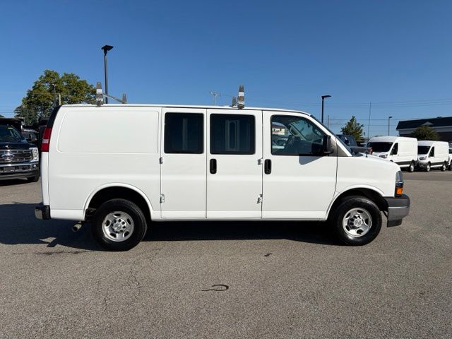 1GCWGAF70N1280052