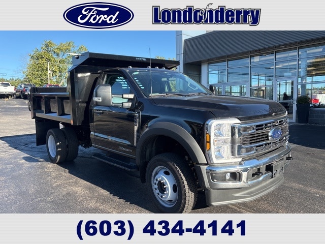 2024 Ford F-550 Super Duty Chassis Cab XL's photo