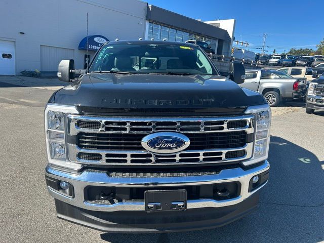 2026 Ford F-350 Super Duty Chassis Cab XL - Photo 9
