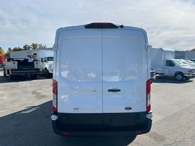 2024 Ford Transit photo 4