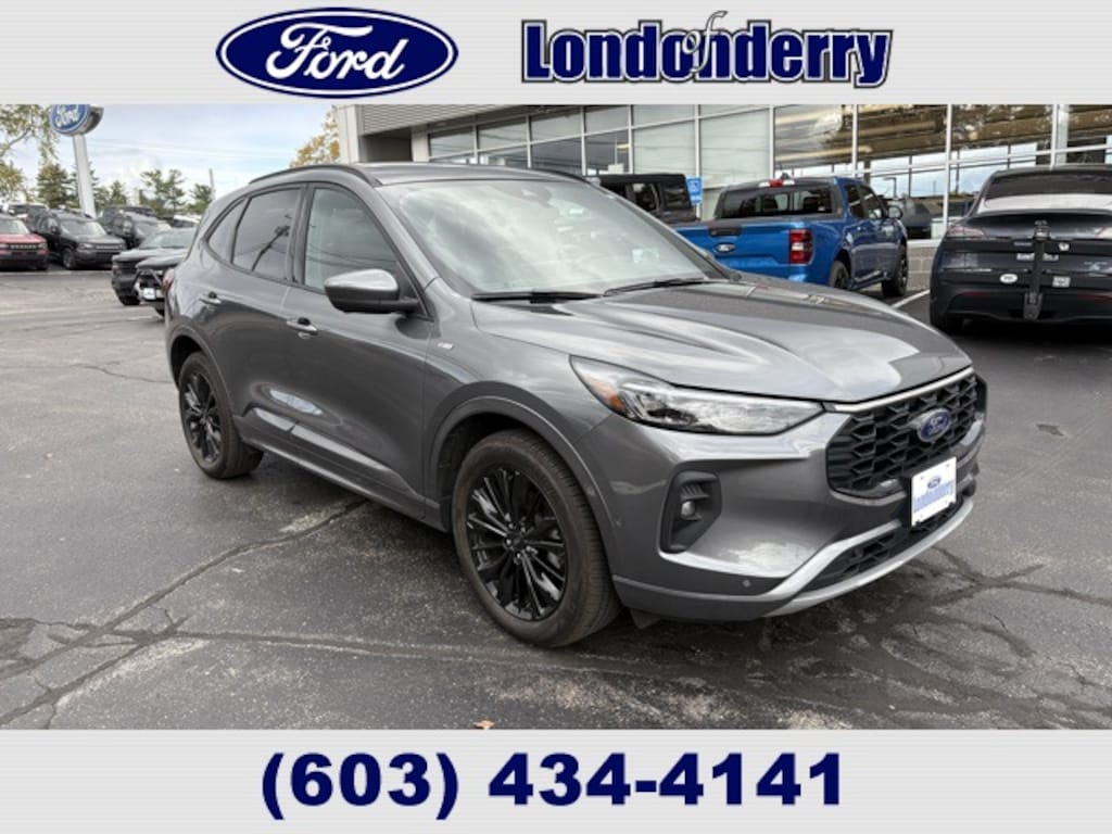 Used 2024 Ford Escape ST-Line Elite SUV