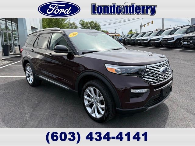 2023 Ford Explorer Platinum 4WD's photo