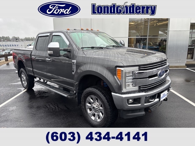 2017 Ford F-250 Super Duty Lariat's photo