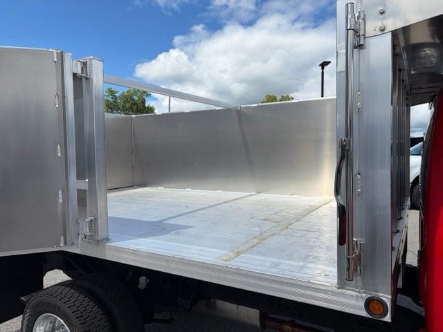 2026 Ford F-550 Super Duty Chassis Cab XLT - Photo 15