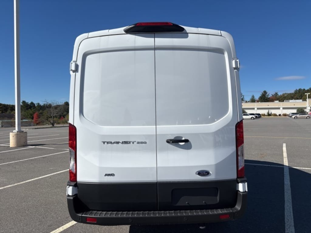 New 2025 Ford Transit-250 Cargo Medium Roof 148" Wheelbase Van Medium Roof Van