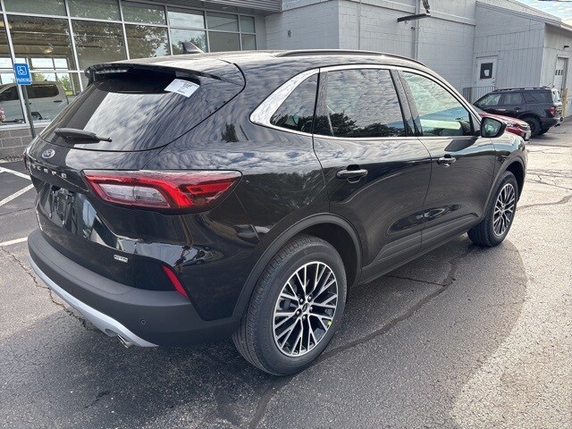 2025 Ford Escape Base photo 3