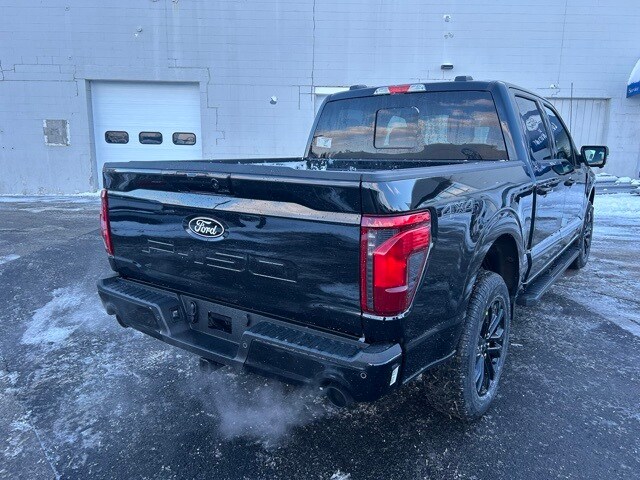 2025 Ford F-150 XLT photo 3