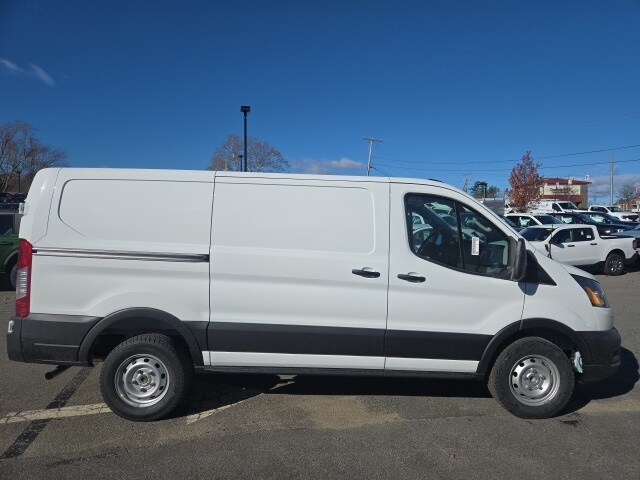 2026 Ford Transit photo 2