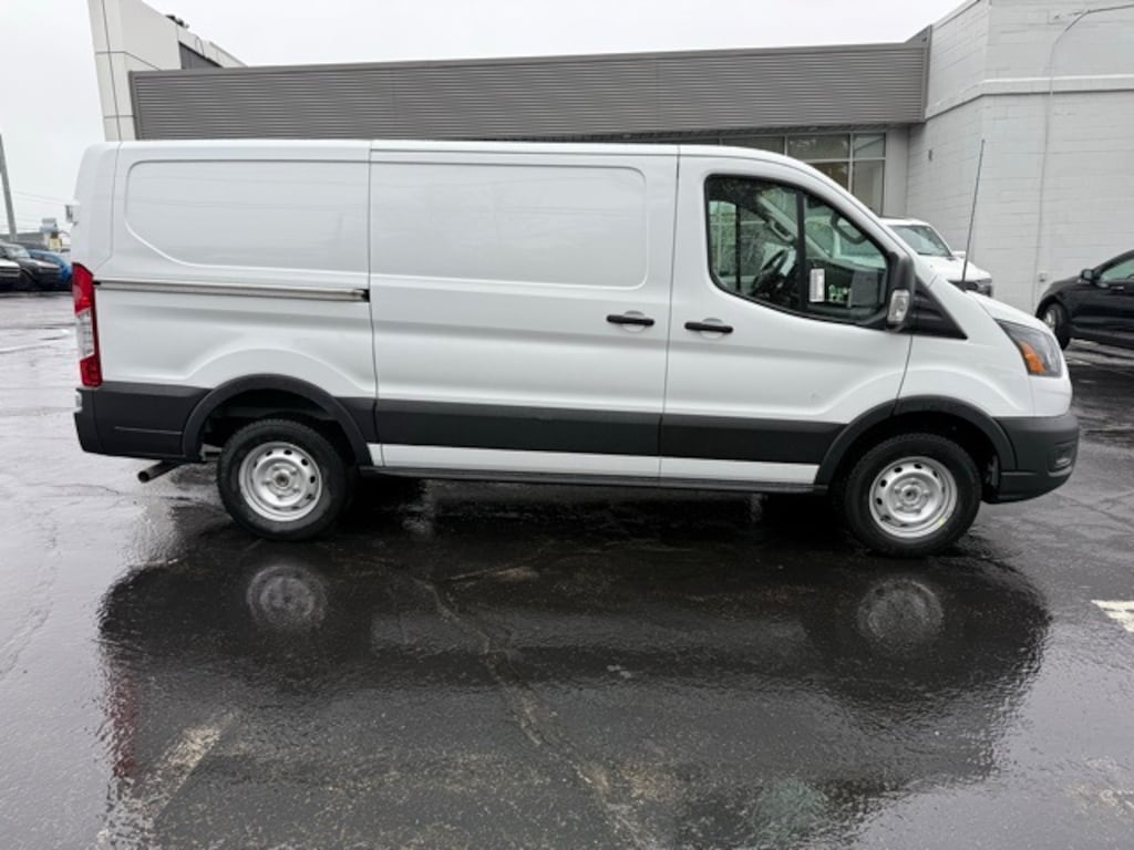 New 2025 Ford Transit-250 Cargo Low Roof 130" Wheelbase Van Low Roof Van