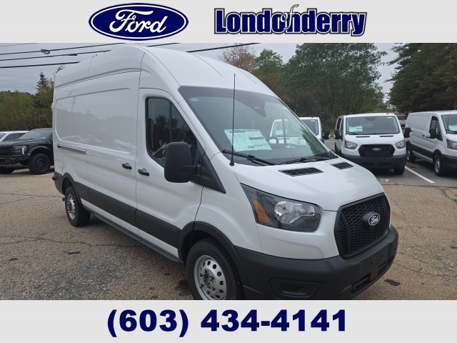 2026 Ford Transit Van Base's photo
