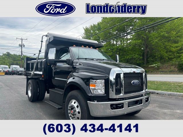 2027 Ford F-650's photo
