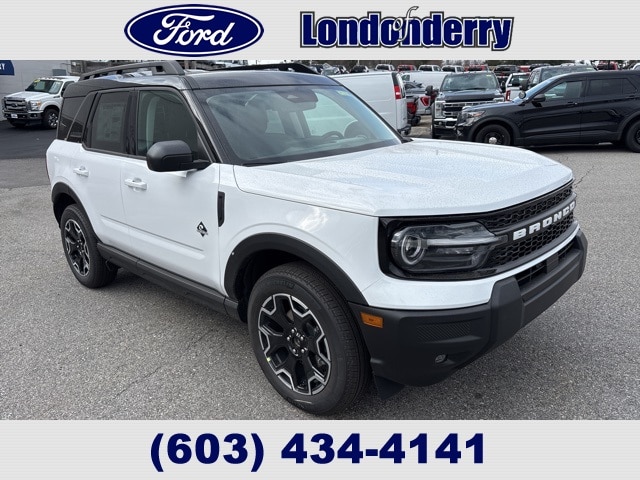 2025 Ford Bronco Sport Outer Banks's photo