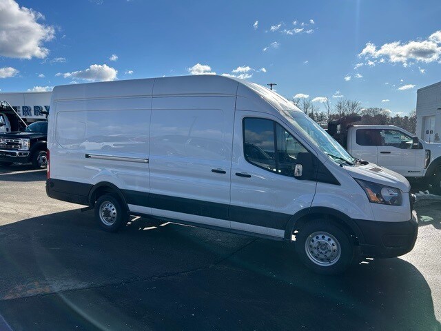 2025 Ford Transit photo 2
