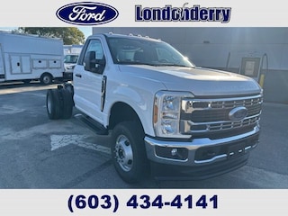 2026 Ford F-350 Chassis XL Truck Regular Cab