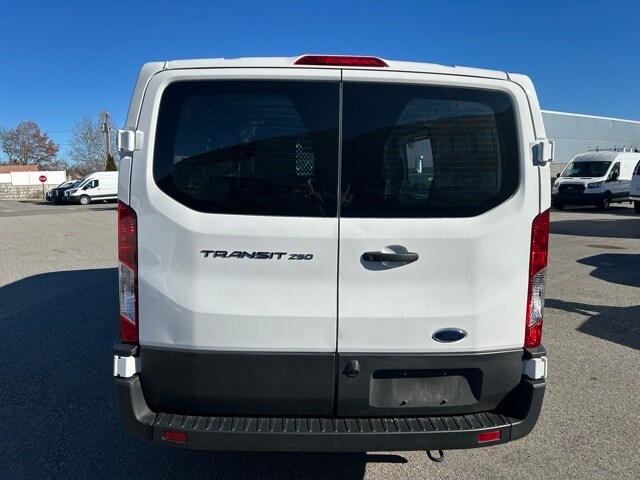 2024 Ford Transit photo 4