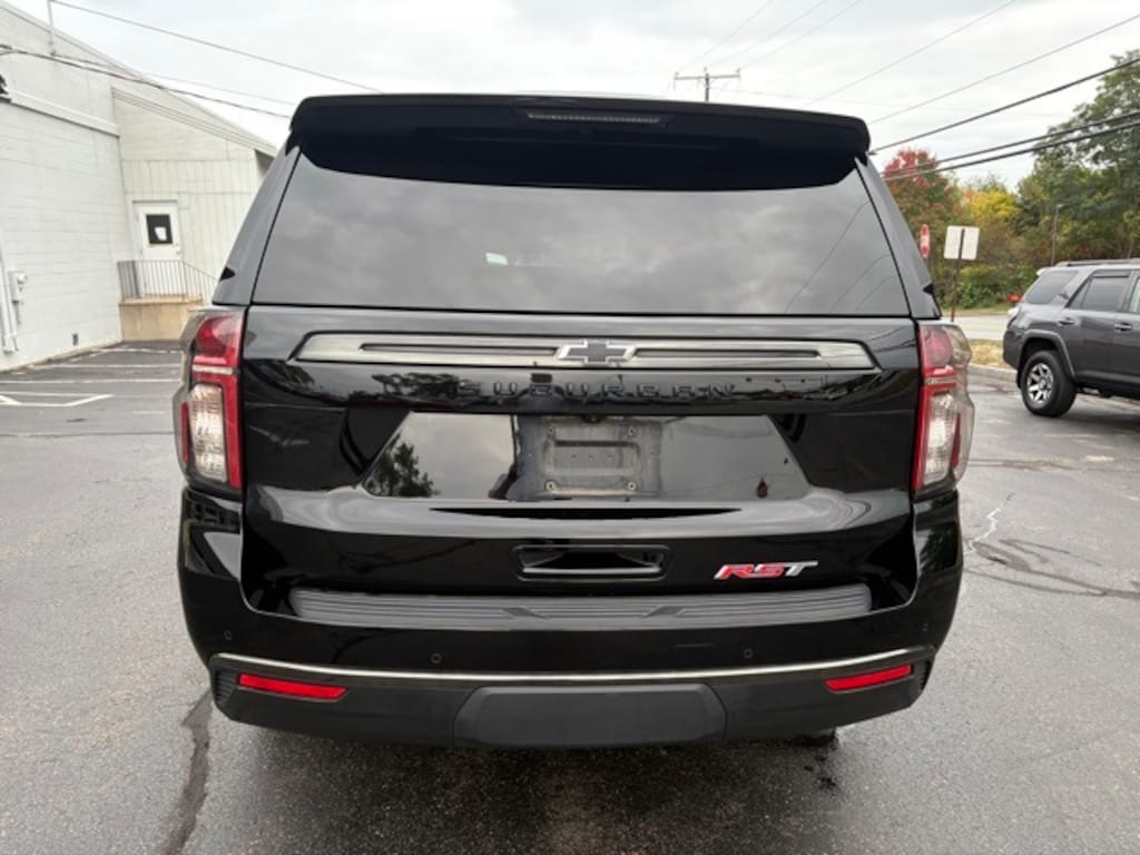 Used 2021 Chevrolet Suburban RST SUV