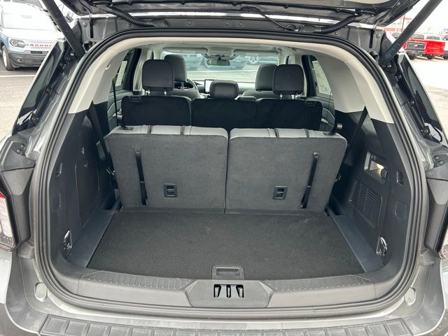 2026 Ford Explorer Active - Photo 10