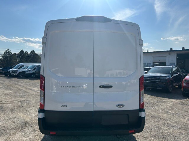 2025 Ford Transit photo 4