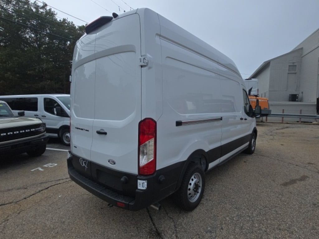 New 2026 Ford Transit-250 Cargo High Roof 148" Wheelbase Van High Roof Van
