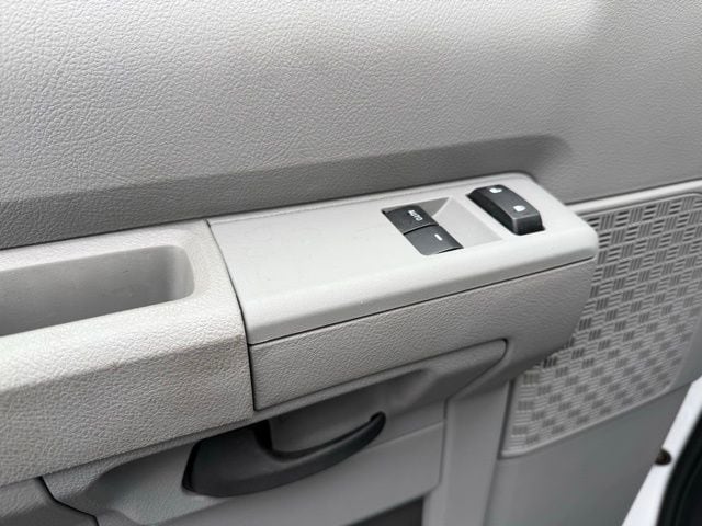2026 Ford E-Series Cutaway Base - Photo 11