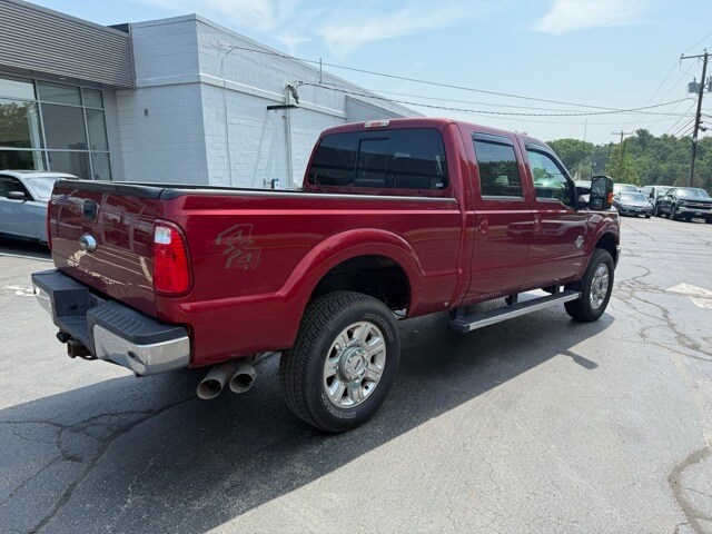 2016 Ford F-350 Lariat photo 3
