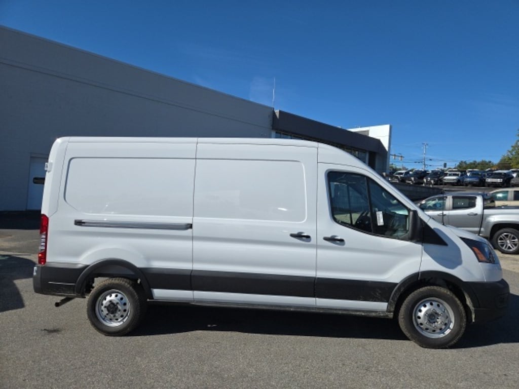 New 2026 Ford Transit-250 Cargo Medium Roof 148" Wheelbase Van Medium Roof Van