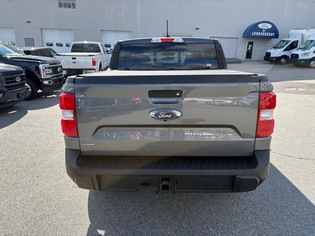 Used 2024 Ford Maverick Lariat Truck SuperCrew
