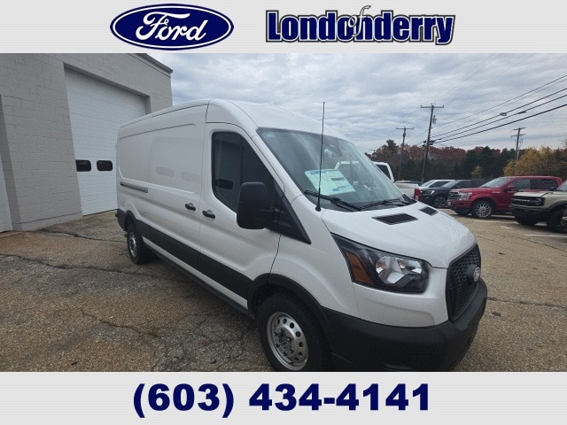 2026 Ford Transit Van Base's photo