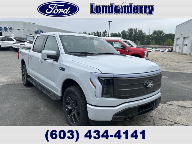 2025 Ford F-150 Lightning Lariat's photo