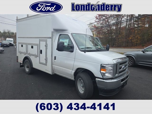 2026 Ford E-350 Cutaway Truck 