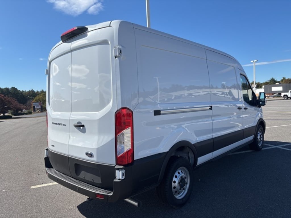 New 2025 Ford Transit-250 Cargo Medium Roof 148" Wheelbase Van Medium Roof Van