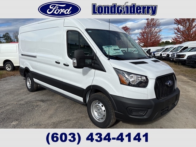 2025 Ford Transit Van Base's photo